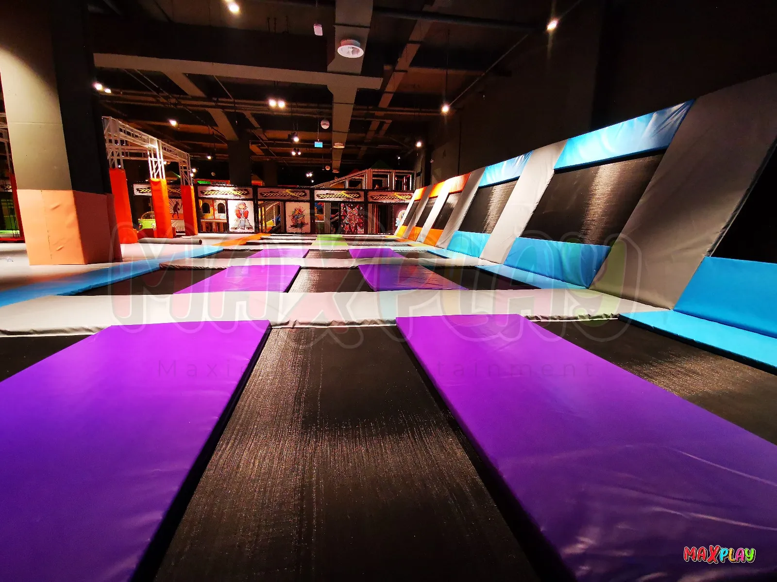 MaxPlay | How to Choose the Right Indoor Play Equipments for Your Budget