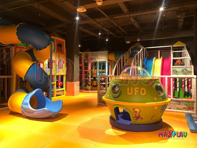 MaxPlay | Top 5 Things to Consider Before Buying Soft Play Equipment for Your Business