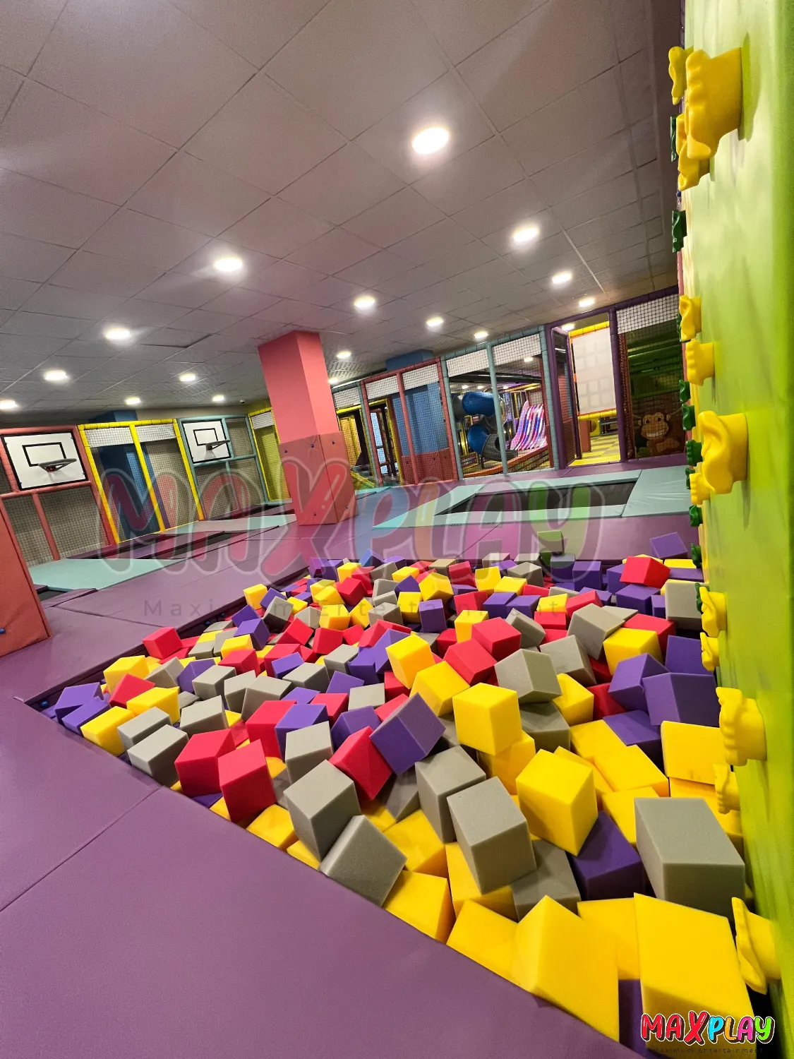 MaxPlay - Indoor Playground Accessories in Serbia: Slides, Tunnels, Climbers and More