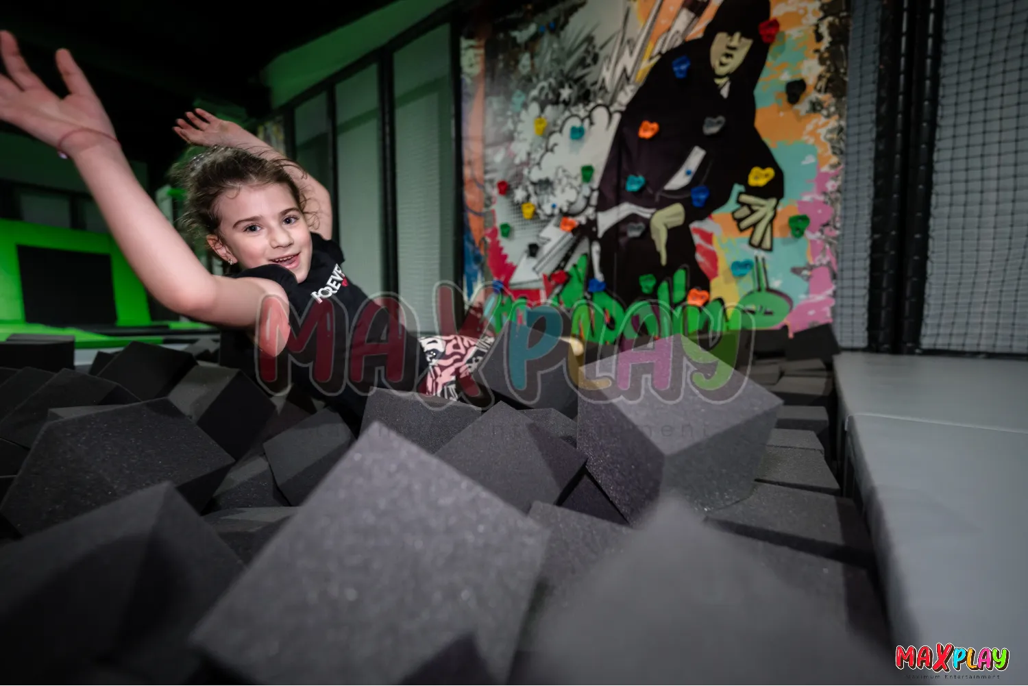 MaxPlay - Indoor Playground Design and Build Services in Germany Step-by-Step Setup