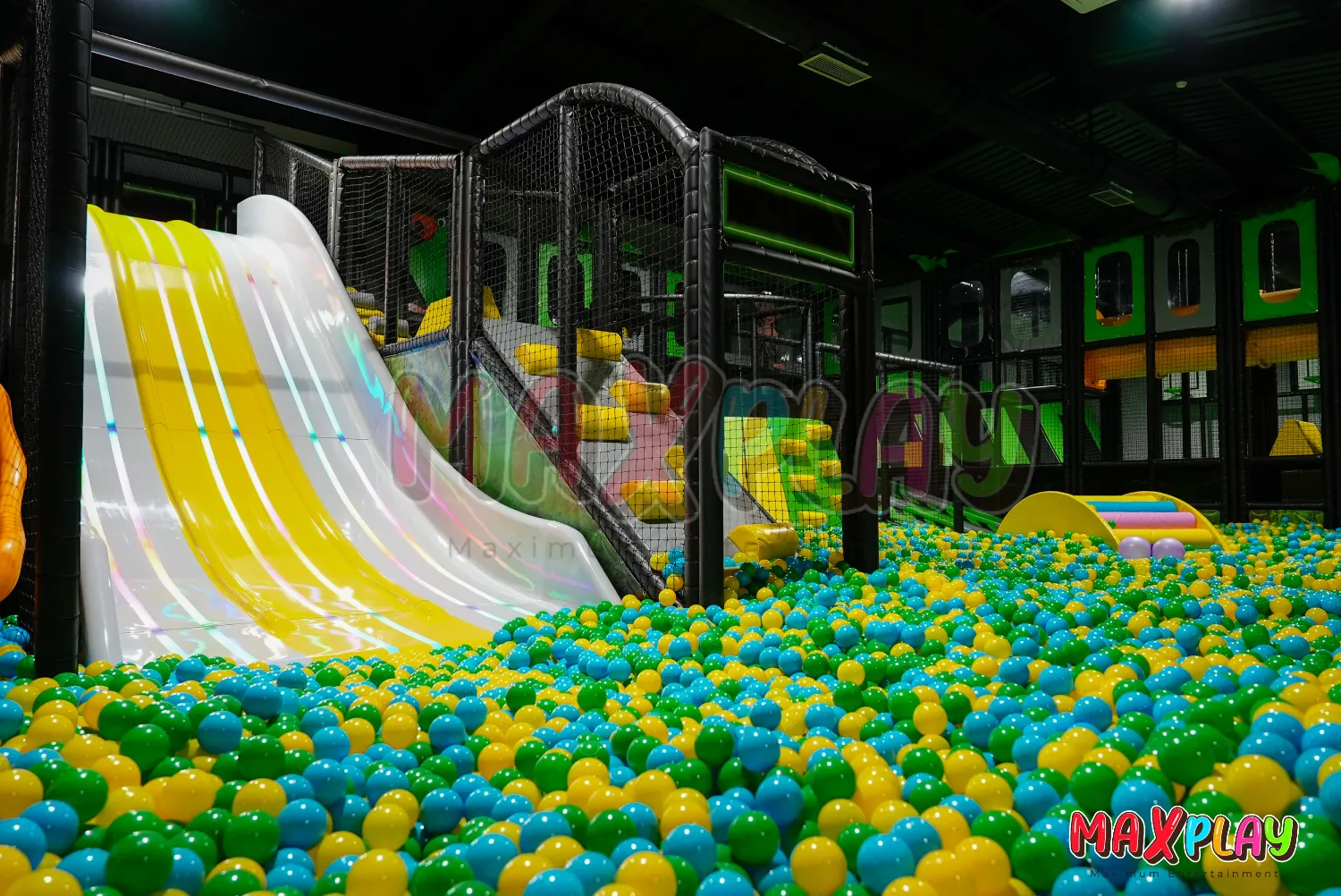 MaxPlay - Soft Play Centre Setup in Slovenia Key Layout and Safety Considerations