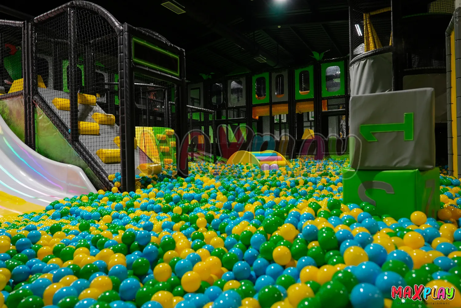 Indoor Play Area Equipment in Serbia Designed for Schools, Cafés, and Malls - MaxPlay